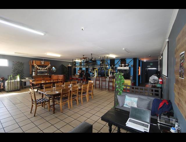 370M² RESTAURANT TO LET IN SALDANHA CENTRAL